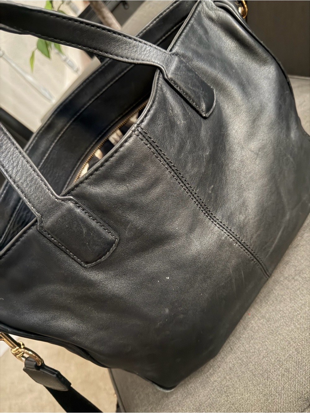 RARE Marc Jacobs Flash Black Embossed Leather Weekend Bag tote with Straps - Picture 9 of 15